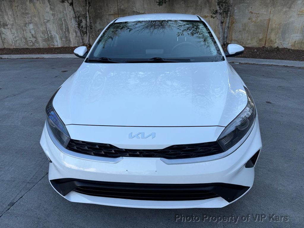 2023 Kia Forte LX IVT - 22980059 - 1