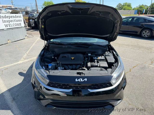 2023 Kia Forte LX IVT - 23014771 - 18