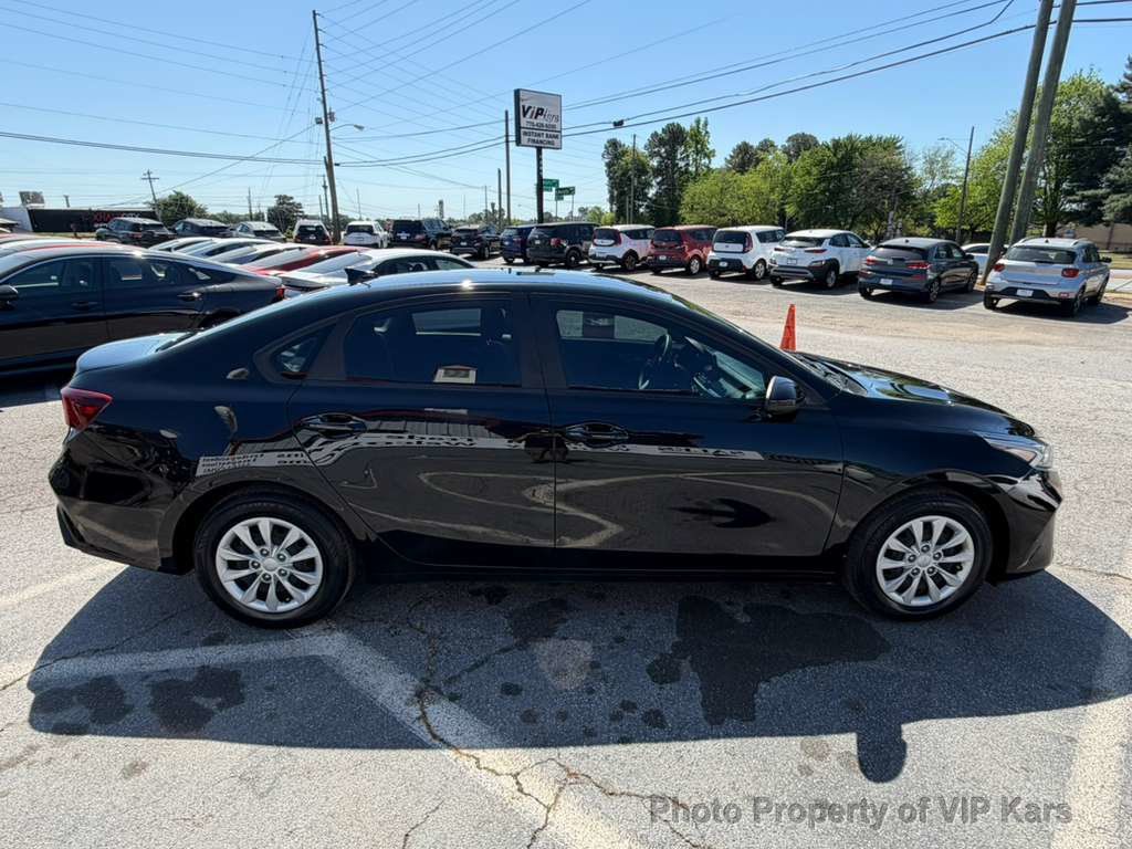 2023 Kia Forte LX IVT - 23014771 - 3
