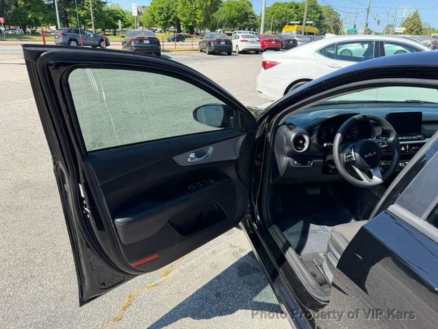 2023 Kia Forte LX IVT - 23014771 - 8