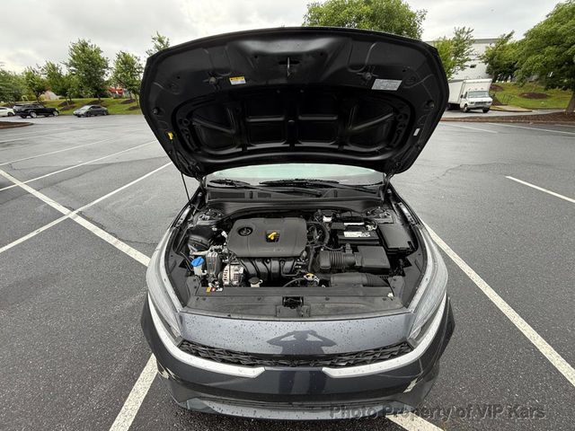 2023 Kia Forte LX IVT - 23041498 - 19
