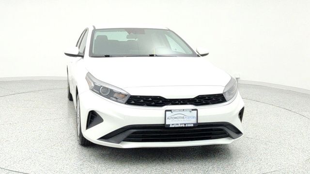 2023 Kia Forte LX IVT - 22955591 - 1