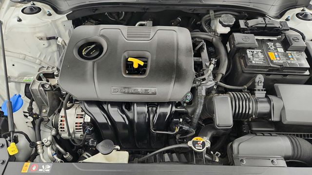 2023 Kia Forte LX IVT - 22955591 - 26