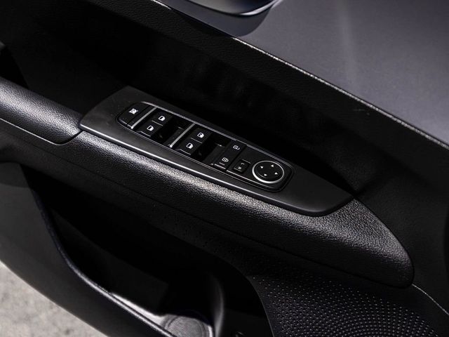 2023 Kia Forte LXS - 23077098 - 11