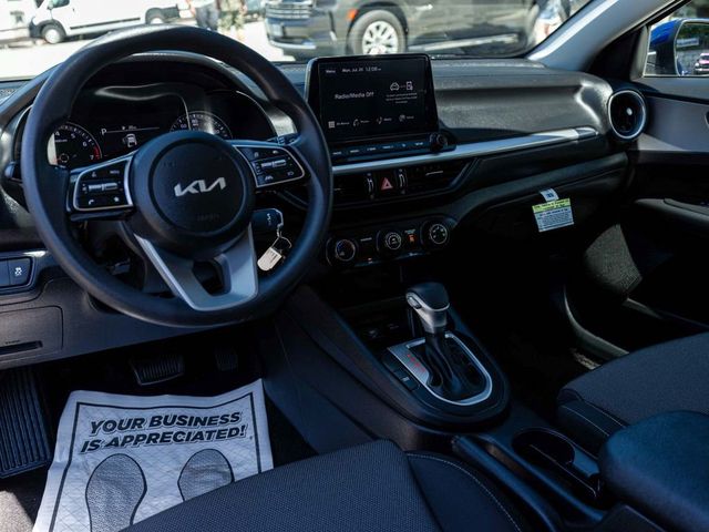 2023 Kia Forte LXS - 23077098 - 16