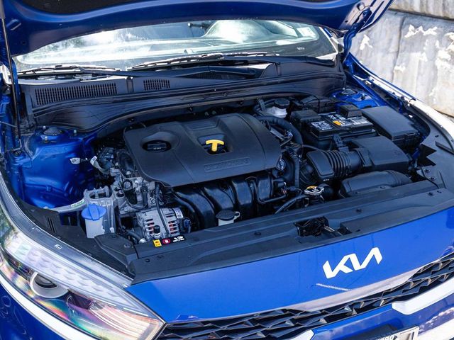 2023 Kia Forte LXS - 23077098 - 31