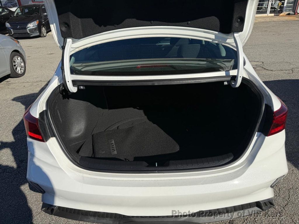 2023 Kia Forte LXS IVT - 22947047 - 9