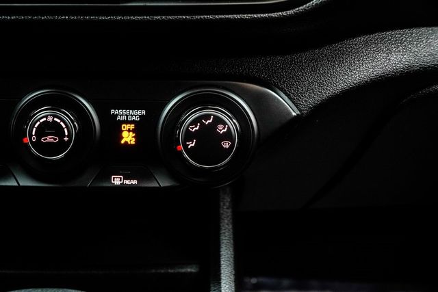 2023 Kia Forte LXS IVT - 22957152 - 22