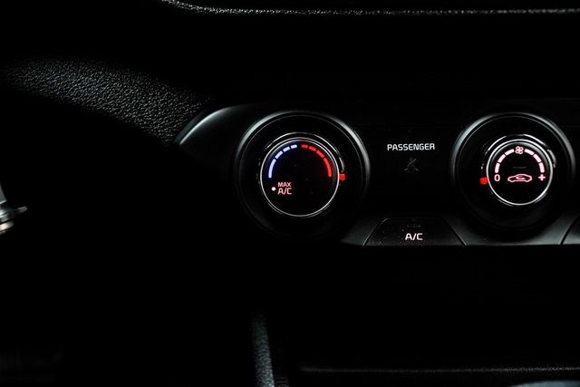 2023 Kia Forte LXS IVT - 22957152 - 23