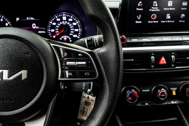 2023 Kia Forte LXS IVT - 22957152 - 28