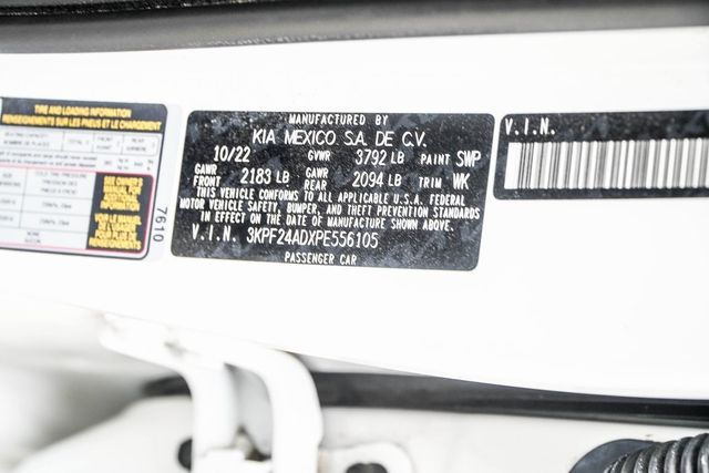 2023 Kia Forte LXS IVT - 22957152 - 41