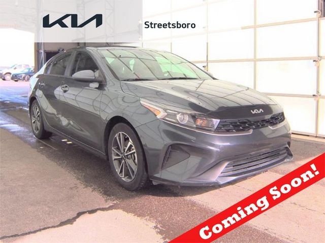 2023 Kia Forte LXS IVT - 22946653 - 0