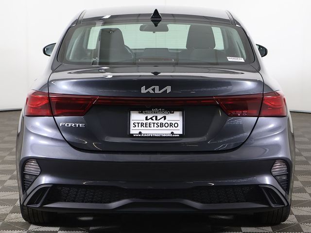 2023 Kia Forte LXS IVT - 22946653 - 9