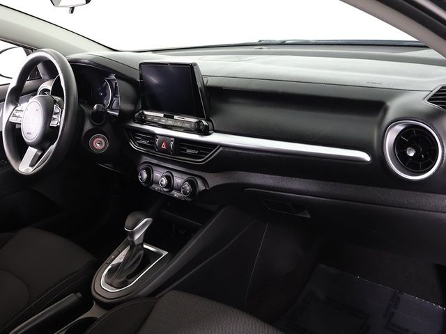 2023 Kia Forte LXS IVT - 22946653 - 24