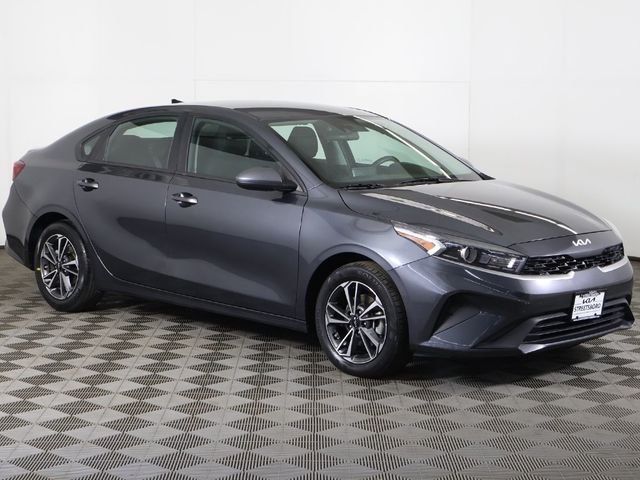 2023 Kia Forte LXS IVT - 22946653 - 44
