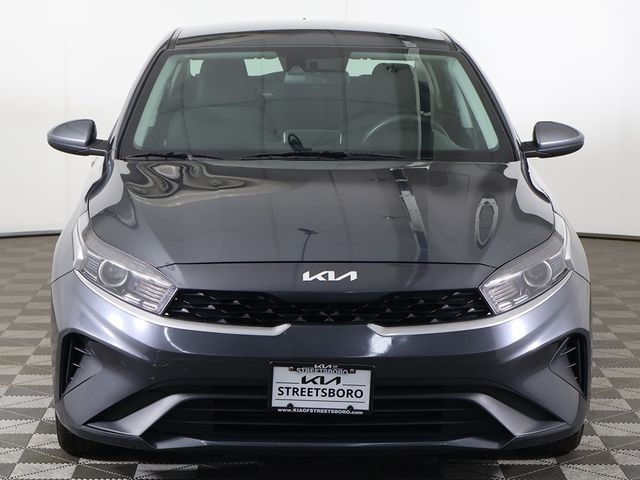 2023 Kia Forte LXS IVT - 22946653 - 8