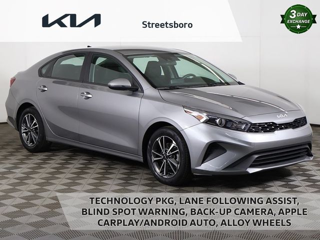 2023 Kia Forte LXS IVT - 22956434 - 0