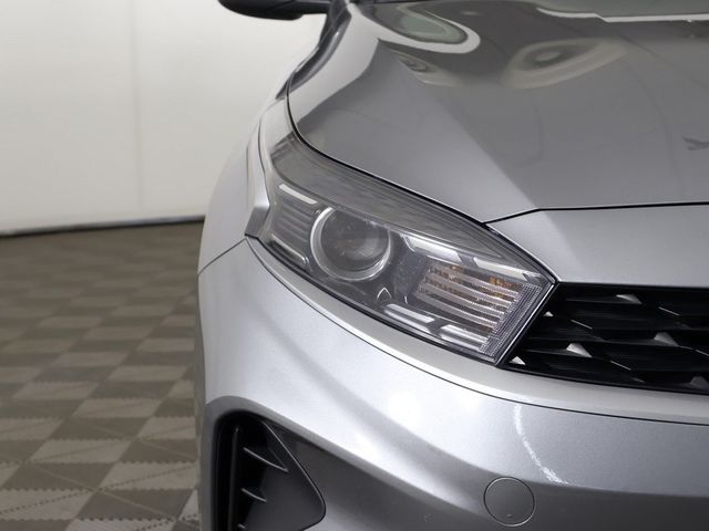 2023 Kia Forte LXS IVT - 22956434 - 11