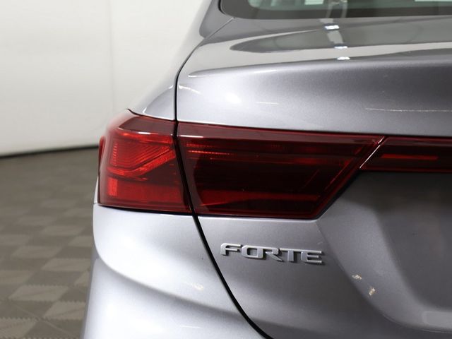 2023 Kia Forte LXS IVT - 22956434 - 13