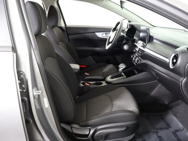 2023 Kia Forte LXS IVT - 22956434 - 27