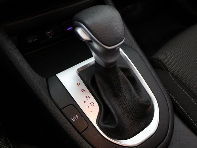 2023 Kia Forte LXS IVT - 22956434 - 45