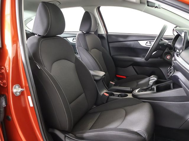 2023 Kia Forte LXS IVT - 22967539 - 27