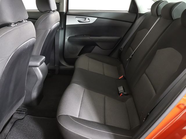2023 Kia Forte LXS IVT - 22967539 - 30