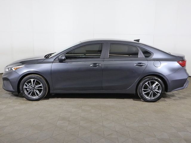 2023 Kia Forte LXS IVT - 22996677 - 15