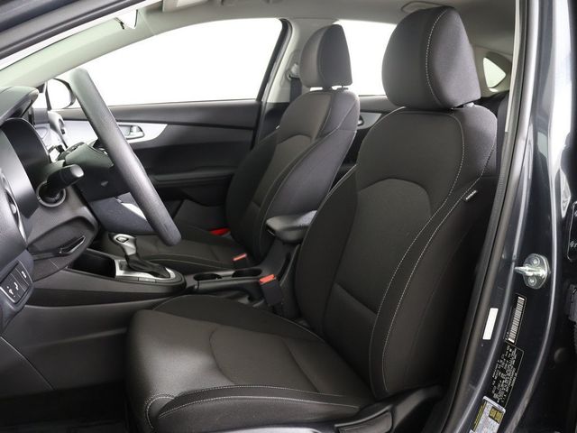 2023 Kia Forte LXS IVT - 22996677 - 28