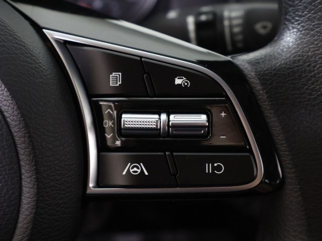 2023 Kia Forte LXS IVT - 22996677 - 38