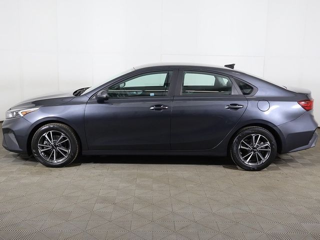 2023 Kia Forte LXS IVT - 22997575 - 15