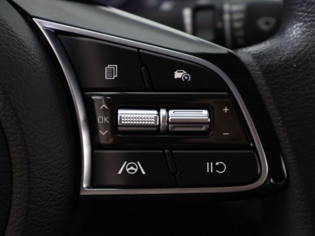 2023 Kia Forte LXS IVT - 22997575 - 37