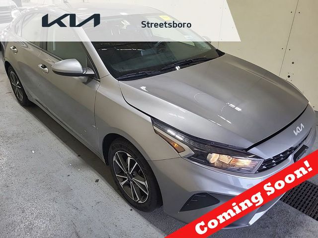 2023 Kia Forte LXS IVT - 23014590 - 0