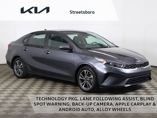 2023 Kia Forte LXS IVT - 23016755 - 0