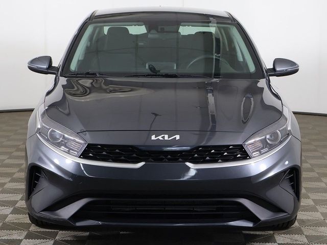 2023 Kia Forte LXS IVT - 23016755 - 9
