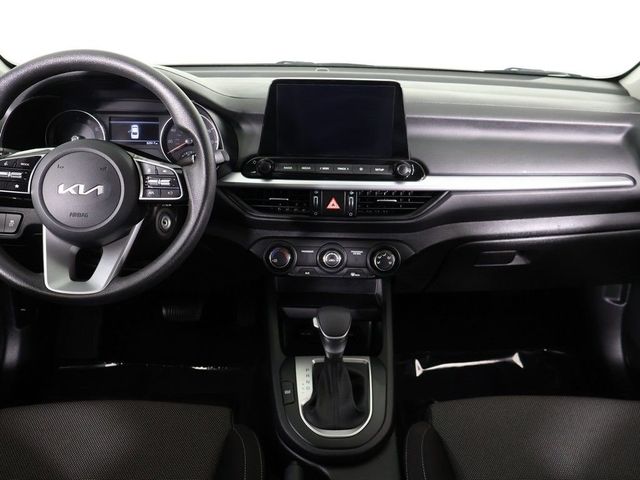 2023 Kia Forte LXS IVT - 23016755 - 33