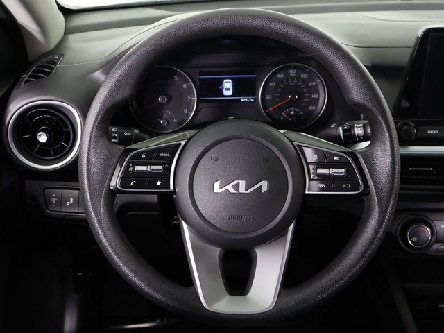 2023 Kia Forte LXS IVT - 23016755 - 35