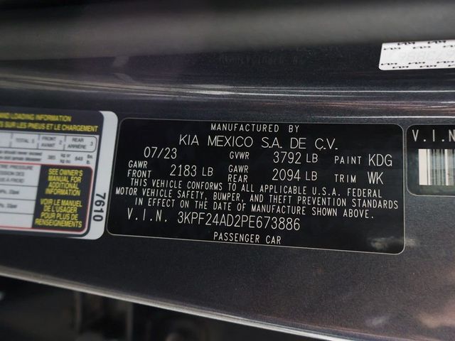 2023 Kia Forte LXS IVT - 23016755 - 45