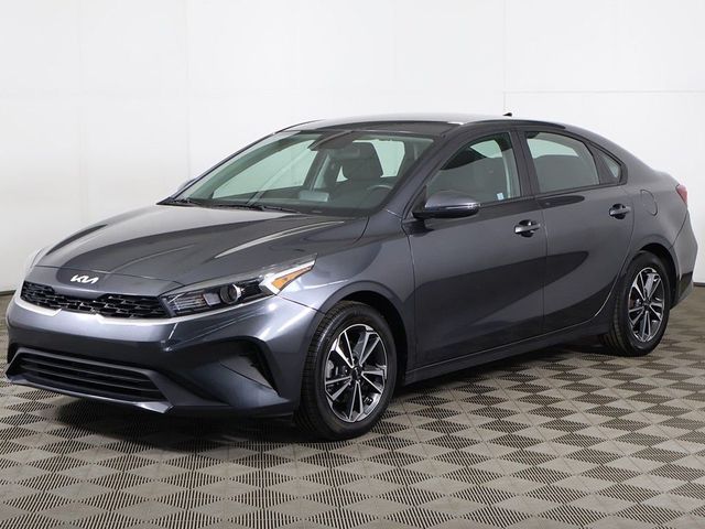 2023 Kia Forte LXS IVT - 23016755 - 6