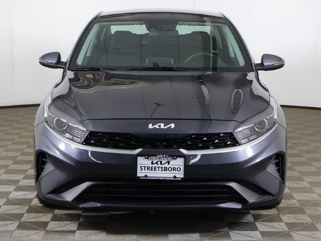 2023 Kia Forte LXS IVT - 23028332 - 9