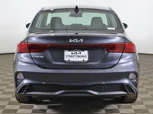 2023 Kia Forte LXS IVT - 23028332 - 10