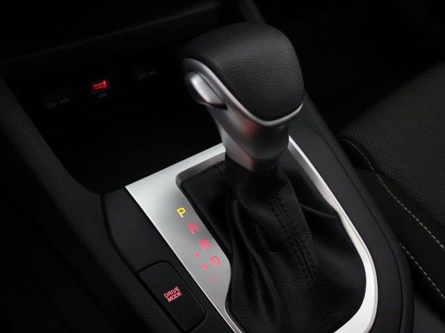 2023 Kia Forte LXS IVT - 23028332 - 44