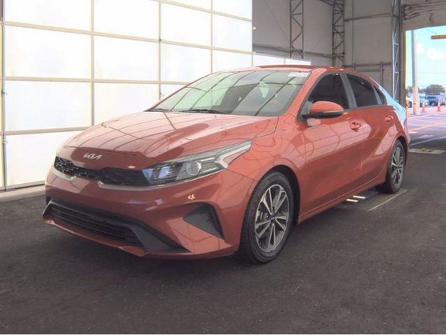 2023 Kia Forte LXS IVT - 23029719 - 1