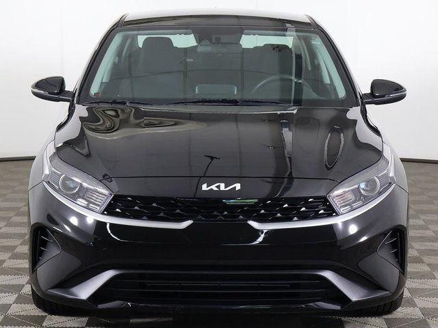 2023 Kia Forte LXS IVT - 23036983 - 9