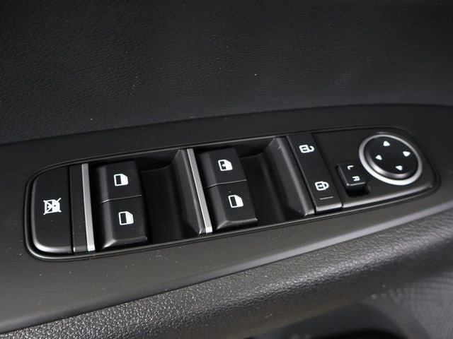 2023 Kia Forte LXS IVT - 23036983 - 34