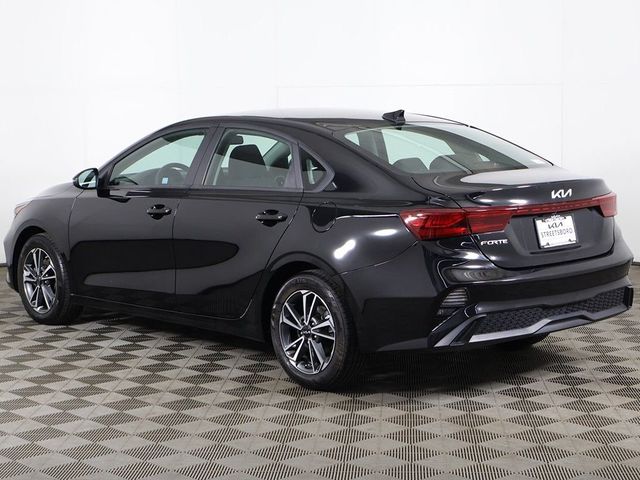2023 Kia Forte LXS IVT - 23036983 - 7