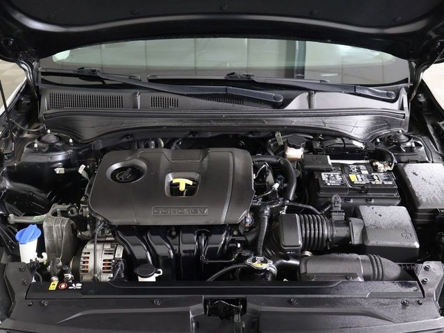 2023 Kia Forte LXS IVT - 23045592 - 18