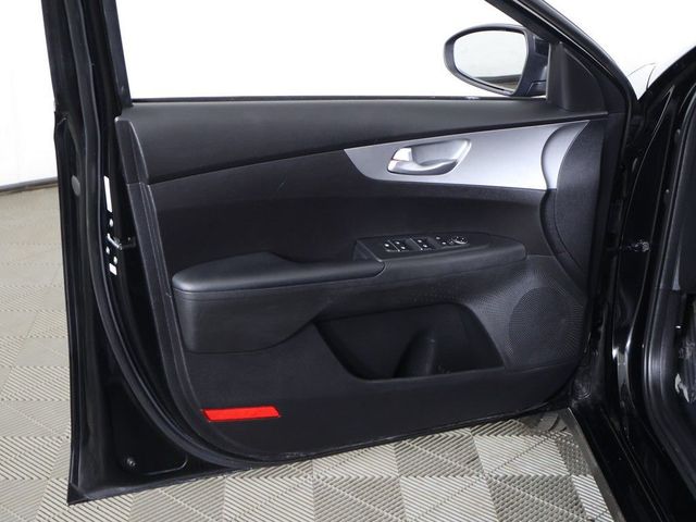 2023 Kia Forte LXS IVT - 23045592 - 20