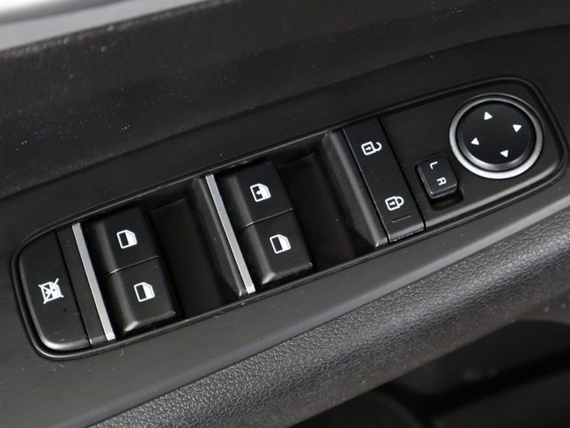 2023 Kia Forte LXS IVT - 23045592 - 34