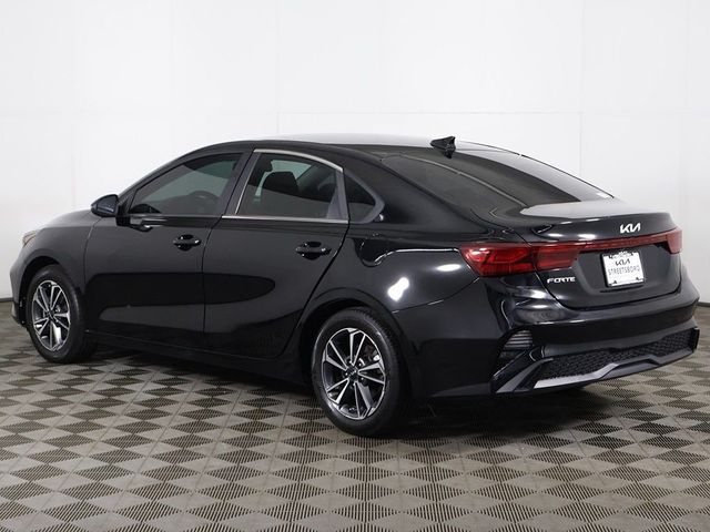 2023 Kia Forte LXS IVT - 23045592 - 7